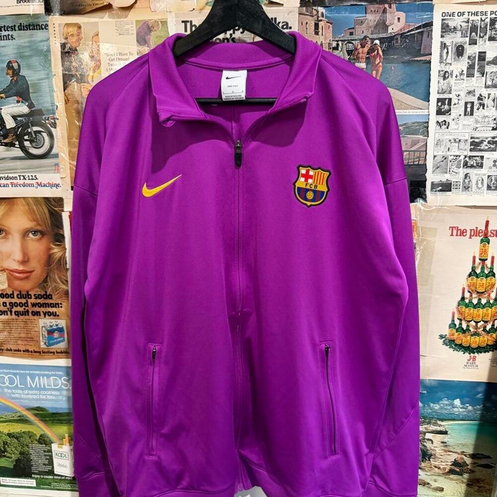 Modern nike barcelona purple track
